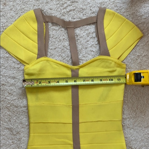 Bebe Yellow Body Con Dress - Picture 5 of 7